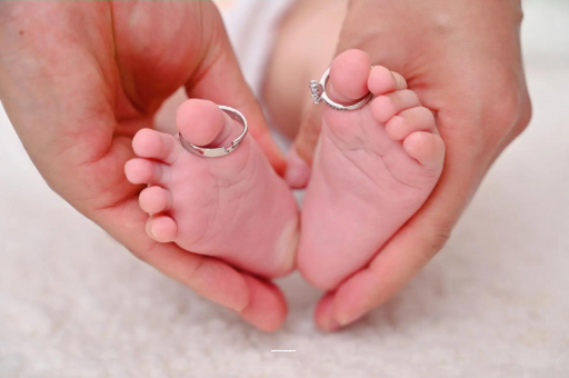 沙洋三个月宝宝吐唾沫